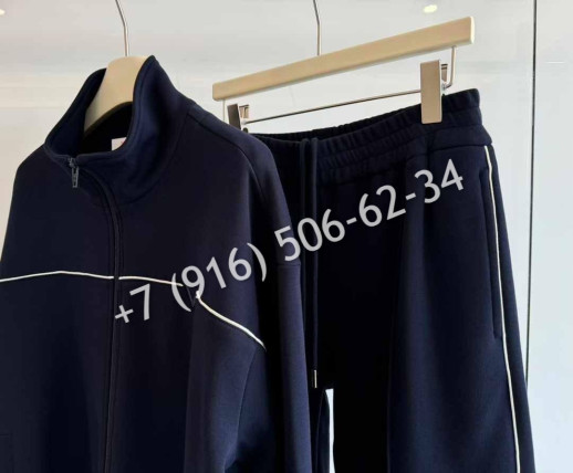 Прогулочный костюм Valentino 29790 1