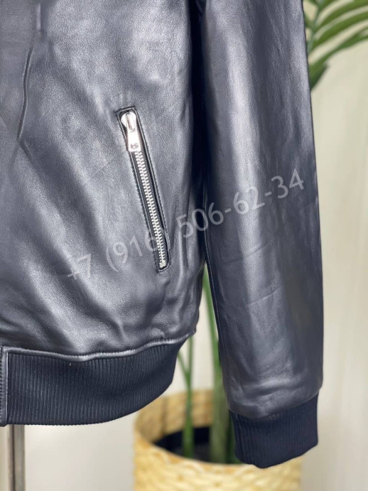 Кожаная куртка Gucci 5604