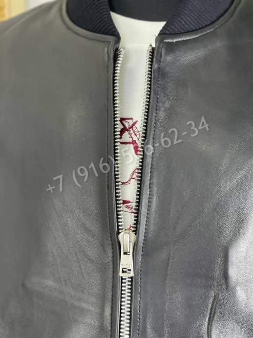 Кожаная куртка Gucci 5604