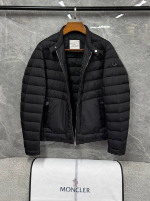 Куртка Moncler 8785 10