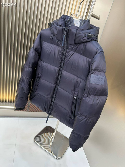 Пуховик Burberry 22966