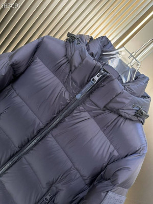 Пуховик Burberry 22966