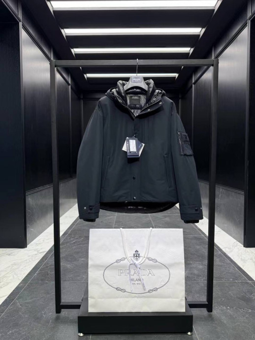 Куртка Prada 8788