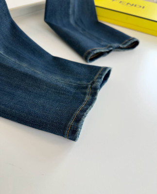 Джинсы Fendi 28037