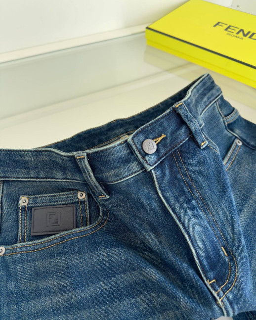Джинсы Fendi 28037