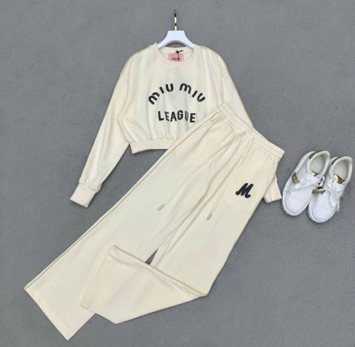 Костюм Miu Miu 14021