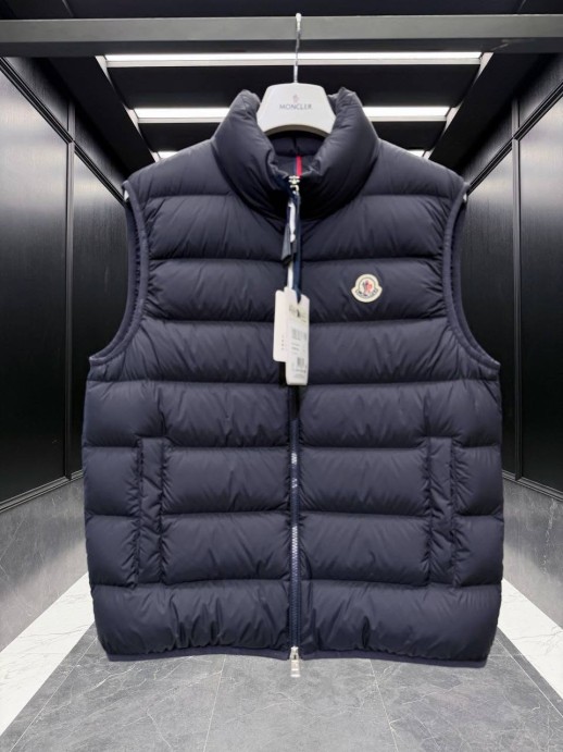 Жилетка Moncler 30011