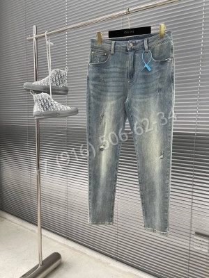 Джинсы Louis Vuitton 15580