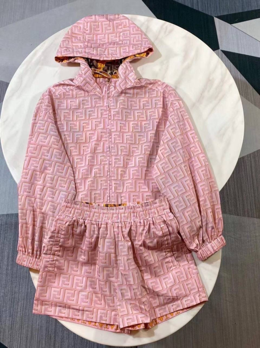 Костюм Fendi 16484