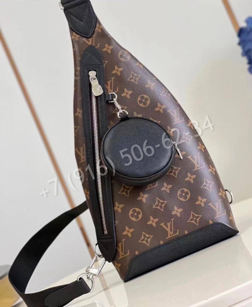 Сумка-слинг Louis Vuitton 17189