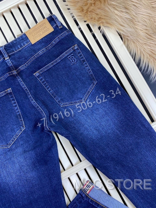 Джинсы Burberry 8330