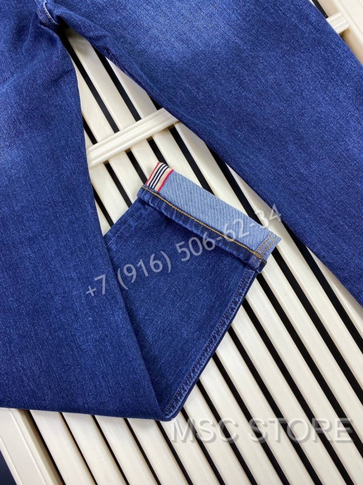 Джинсы Burberry 8330