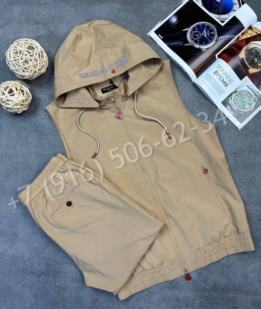 Прогулочный костюм KITON 31075