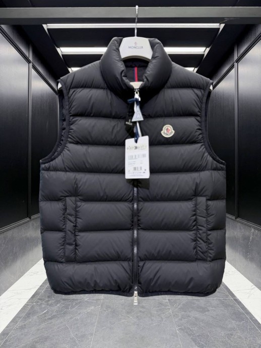 Жилетка Moncler 30011 1