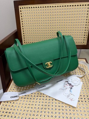 Сумка Chanel maxi flap 34764 1