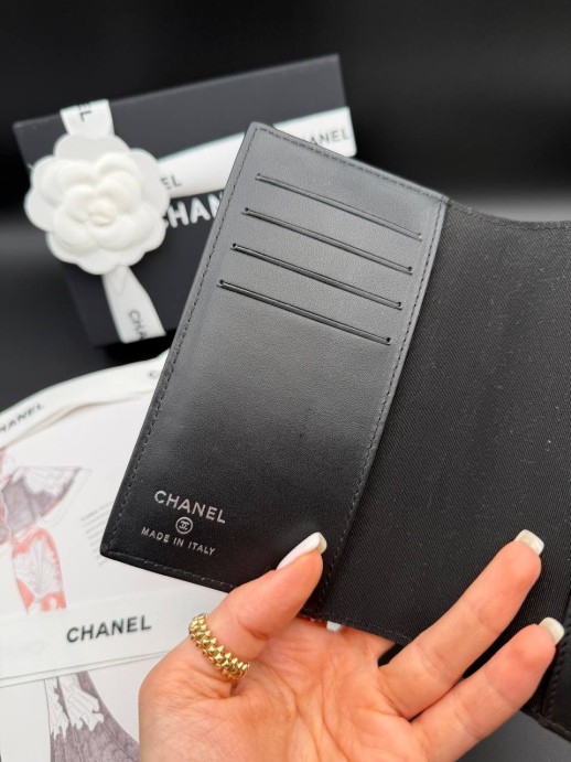 Обложка Chanel 36262