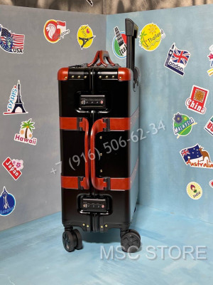 Дорожный чемодан Gucci 8252