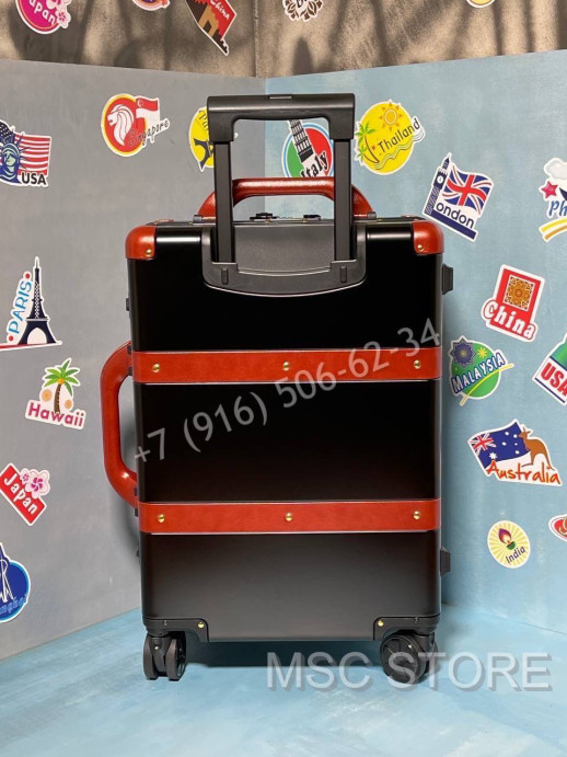 Дорожный чемодан Gucci 8252