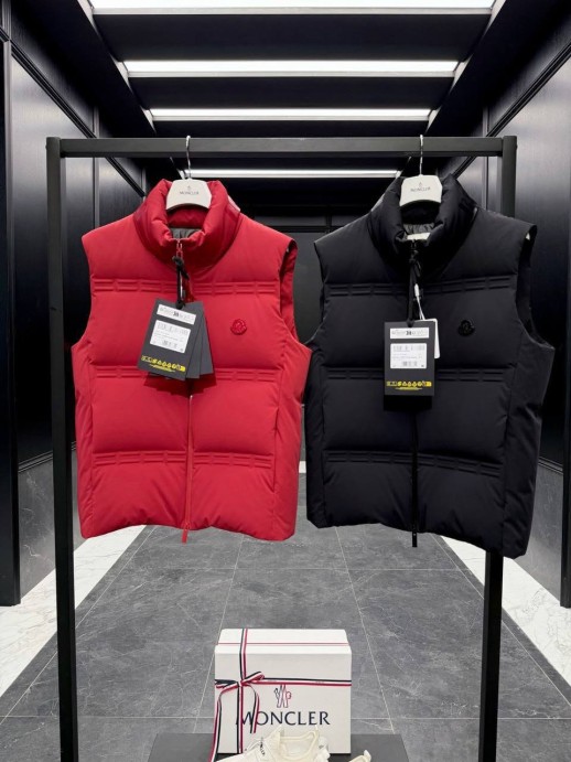 Жилетка Moncler 30011 2