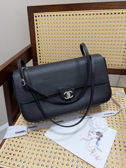 Сумка Chanel maxi flap 34764 2