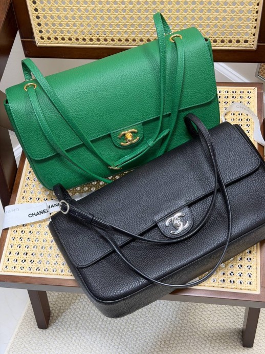 Сумка Chanel maxi flap 34764 2