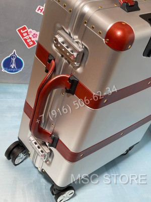 Дорожный чемодан Gucci 8253