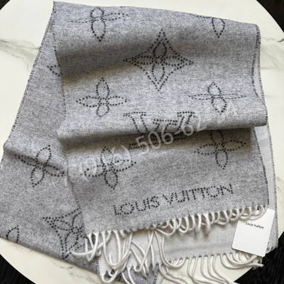 Шарф Louis Vuitton 24500