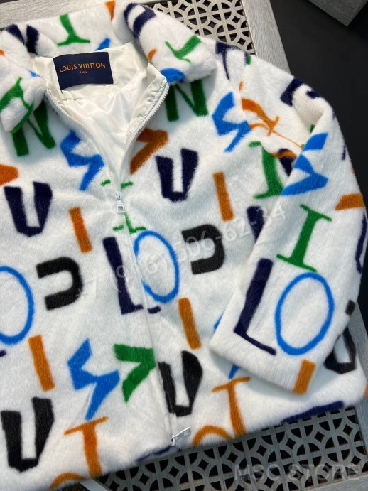 Бомбер Louis Vuitton 10214