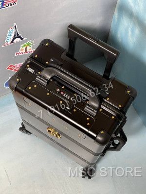 Дорожный чемодан Gucci 8254