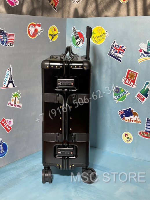 Дорожный чемодан Gucci 8254