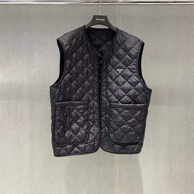 Куртка жилетка Prada 28512