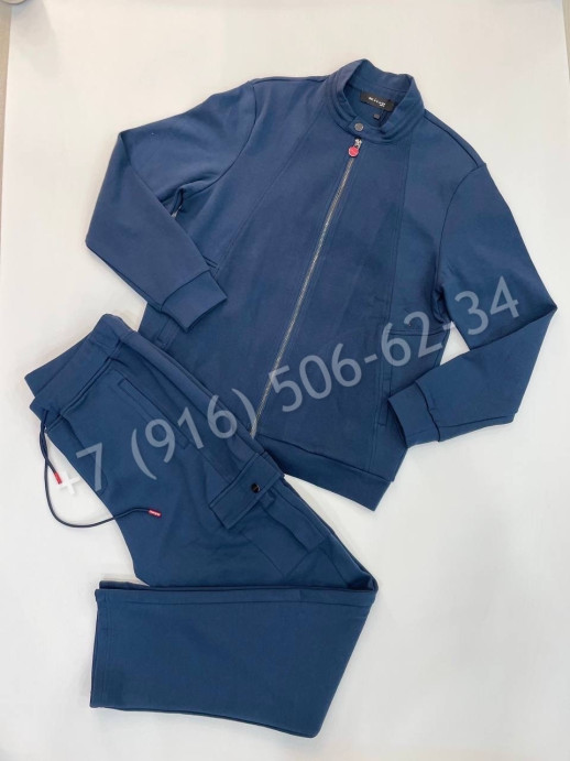 Прогулочный костюм KITON 20403