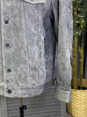 Замшевая куртка KITON со вставками кожи крокодила 14335