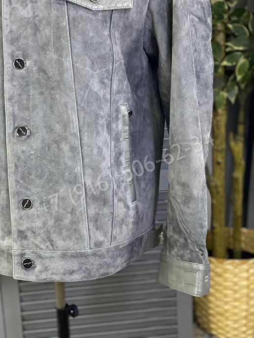 Замшевая куртка KITON со вставками кожи крокодила 14335