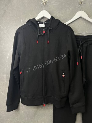 Прогулочный костюм KITON 35080