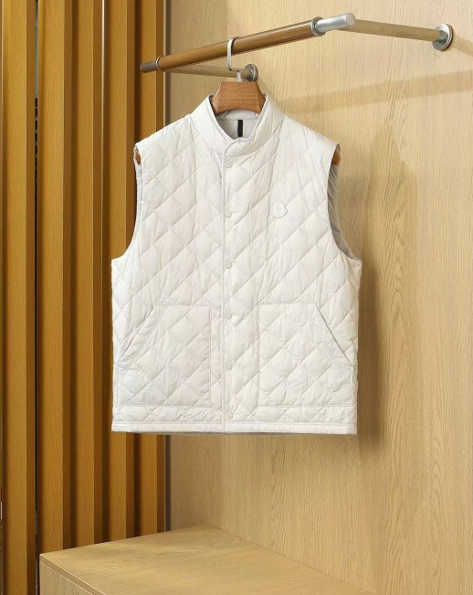 Жилетка Moncler 30005
