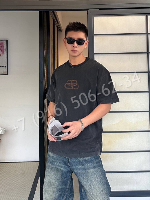 Футболка Balenciaga 25180