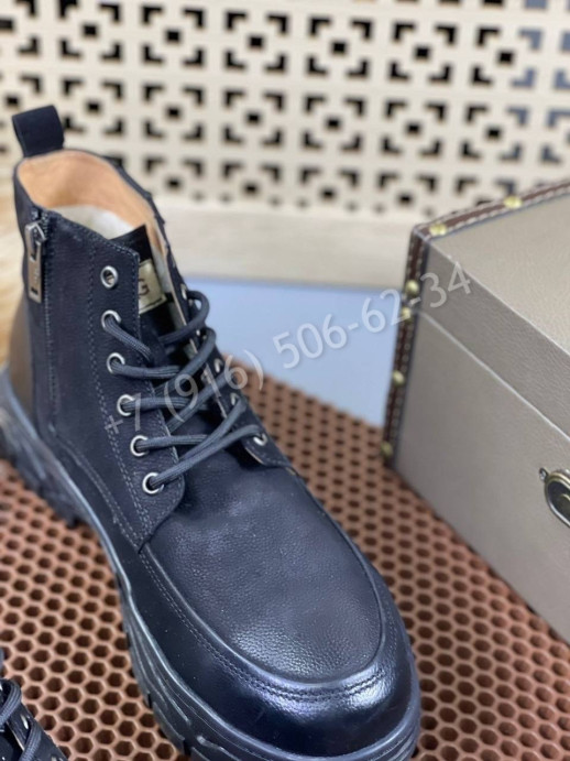 Ботинки Ugg 5611