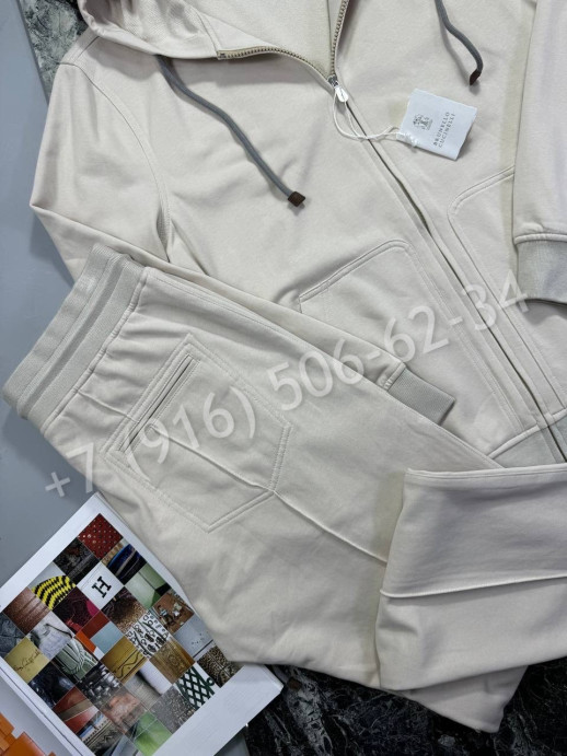 Прогулочный костюм Brunello Cucinelli 30380