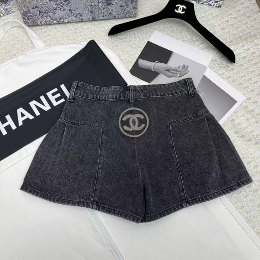 Шорты Chanel 10423