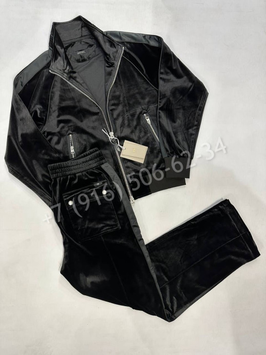 Прогулочный костюм Tom Ford 21600